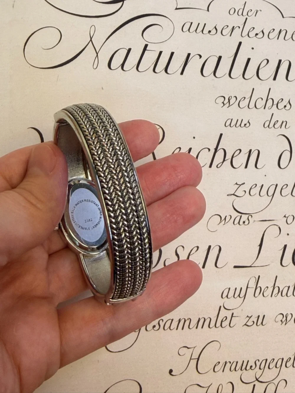 Vintage Women's Silver-Tone Oval Dial Bracelet Bangle Watch - Silver